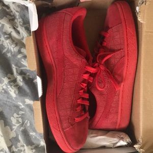 All Red Pumas size 8 in women (kids 6.5)